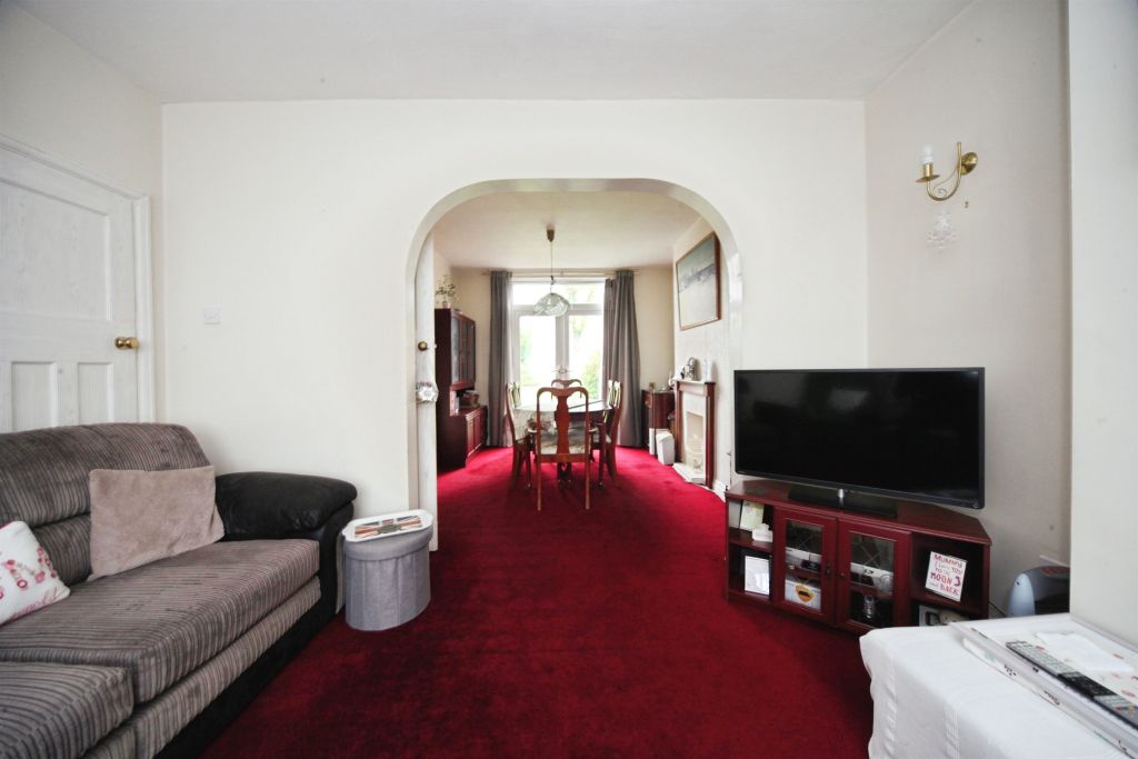 Property photo 3 of 16