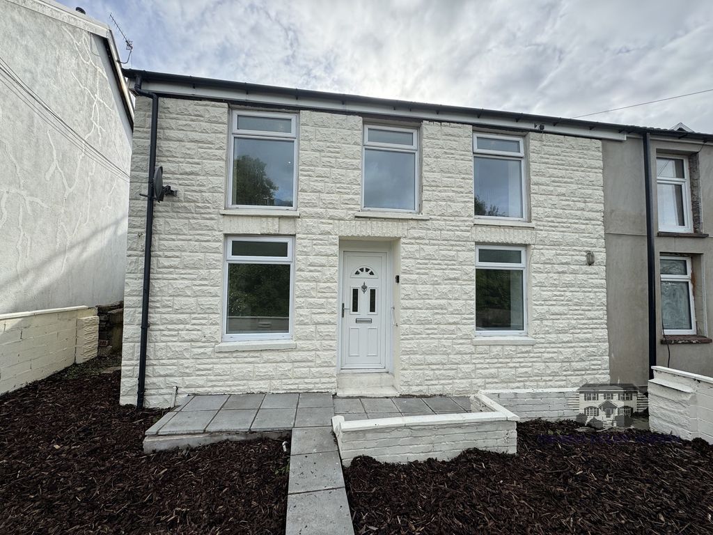 Property photo 1 of 9 Main Image
