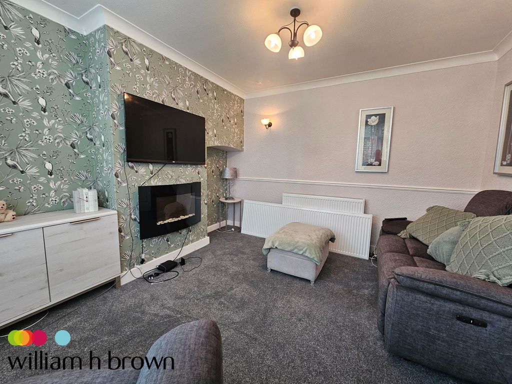 Property photo 3 of 14 Image