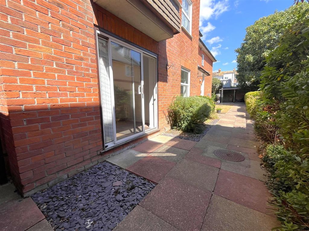 Property photo 2 of 13 Img_5521.Jpg