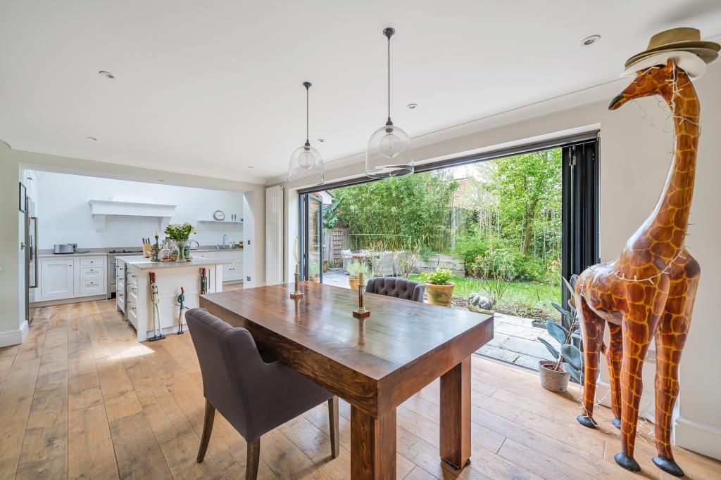 Property photo 1 of 18 Dining