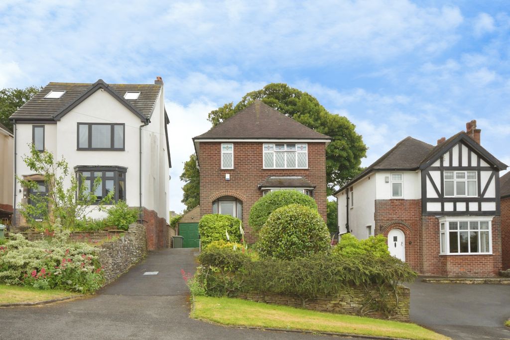 Property photo 1 of 16