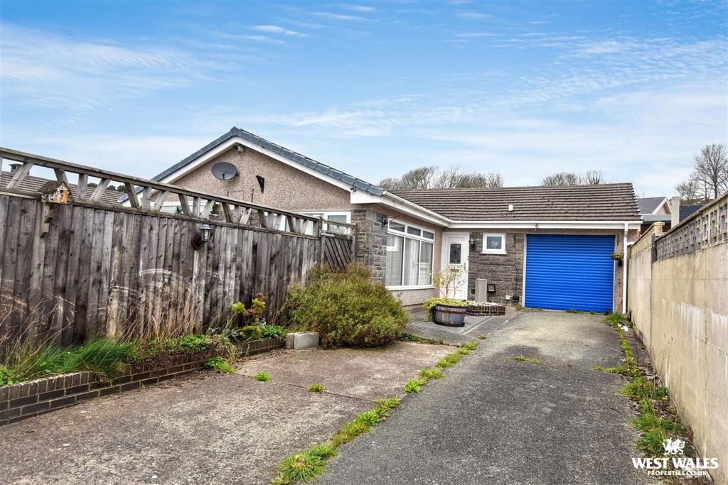 Property photo 1 of 16 15 (5).Jpg