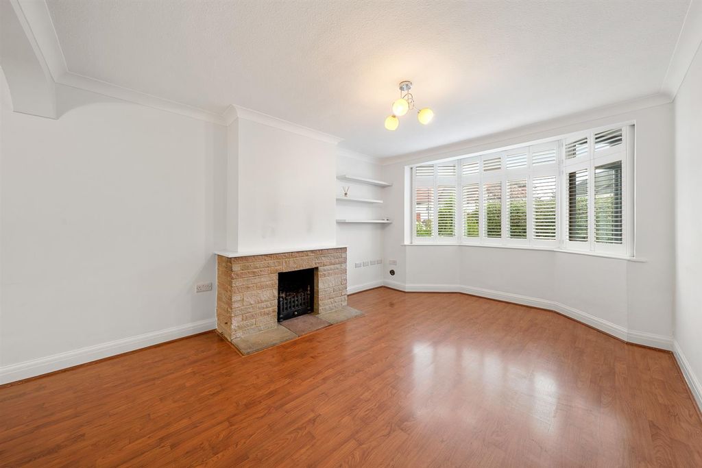 Property photo 2 of 20 Open Plan Reception/Dining Room
