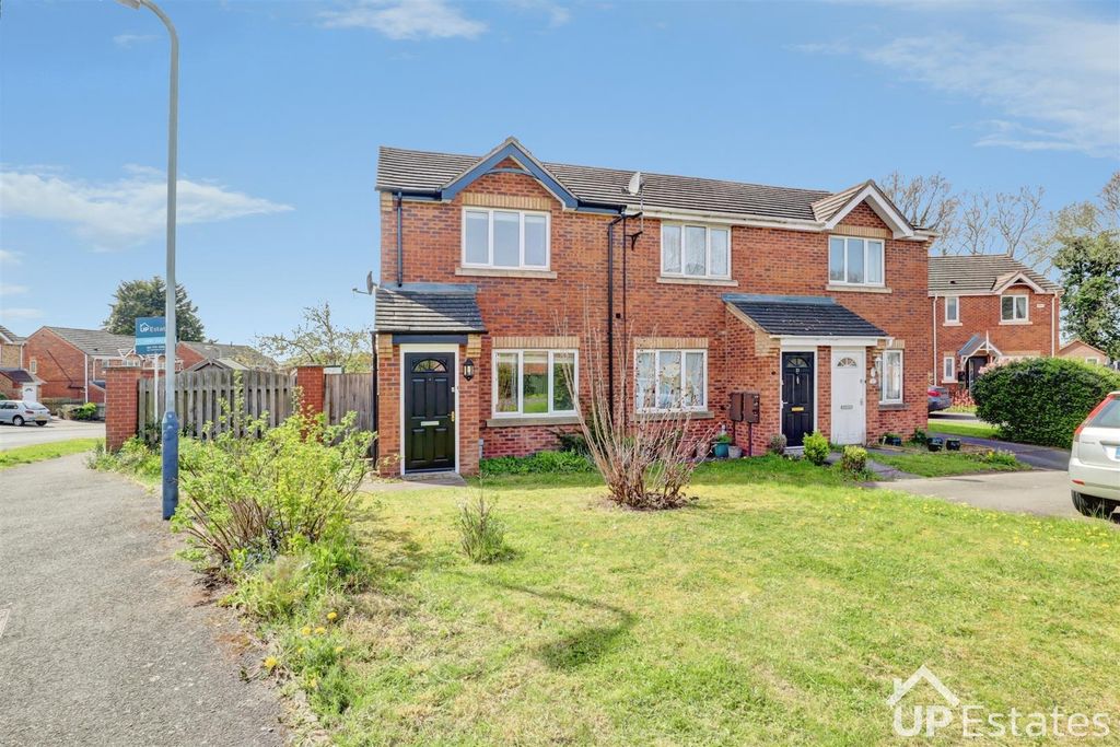 Property photo 1 of 15 Front Aspect