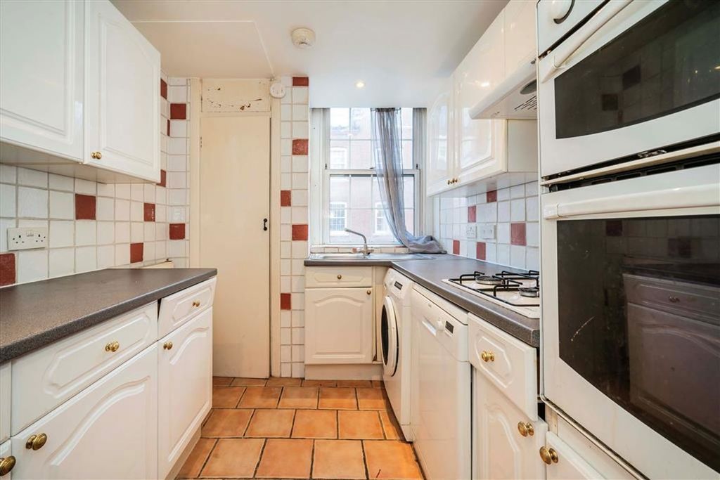 Property photo 3 of 5