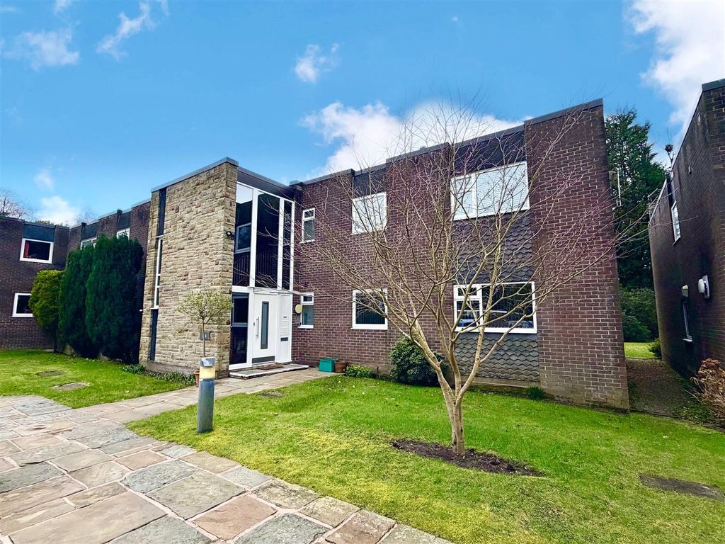 Property photo 1 of 18 Front.Jpg