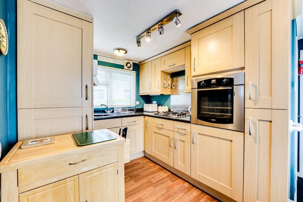 Property photo 3 of 15 24 Acorn Park, Burton Latimer-13.Jpg