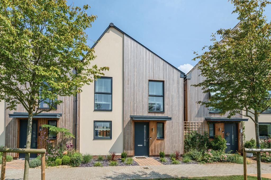 Property photo 1 of 11 External View
