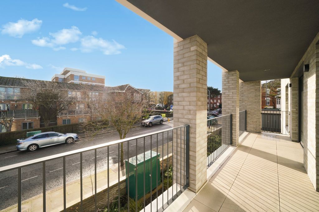 Property photo 3 of 18 Picture No. 41