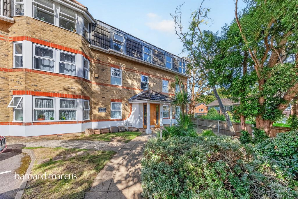 Property photo 1 of 23