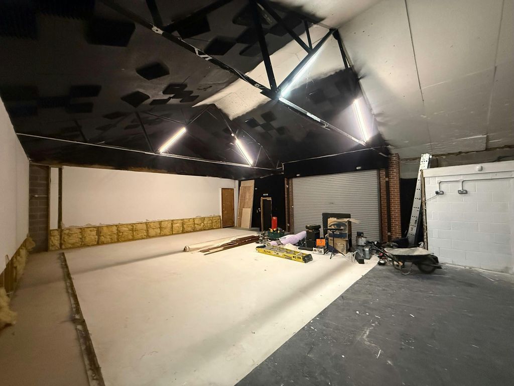 Property photo 3 of 7 4.Jpg