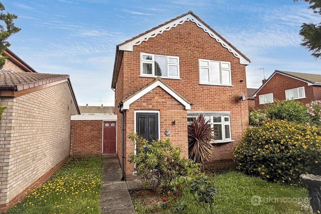 Property photo 1 of 19 5101632