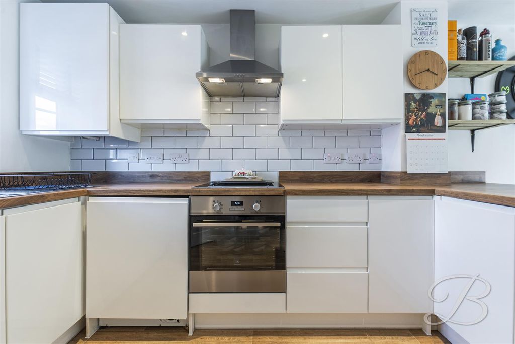 Property photo 3 of 36 CC3.Jpg