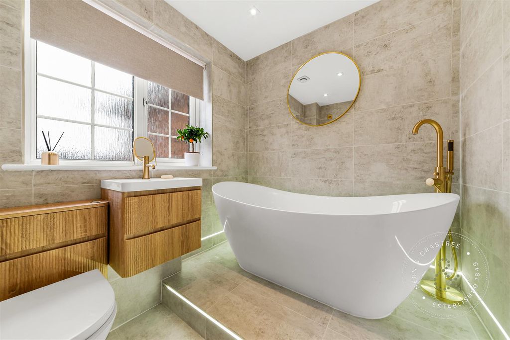 Property photo 3 of 42 Pany-Yr-Wyn-32.Jpg