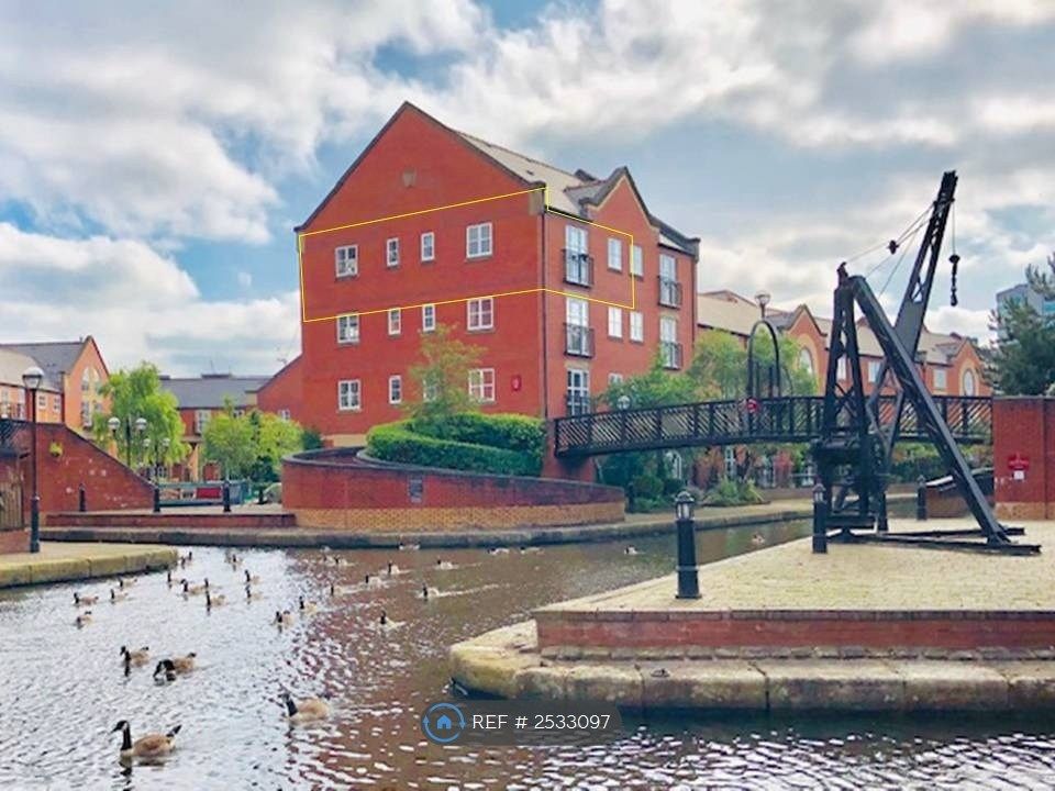 Property photo 2 of 26 View From Ashton Canal