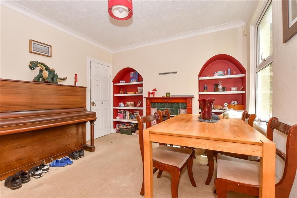 Property photo 3 of 19 Dining Room