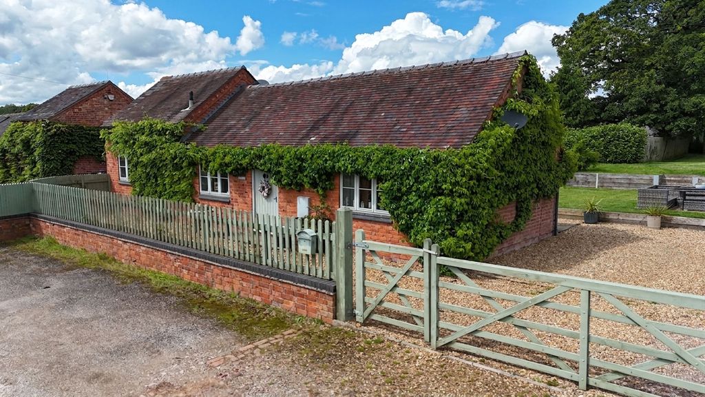 Property photo 3 of 34