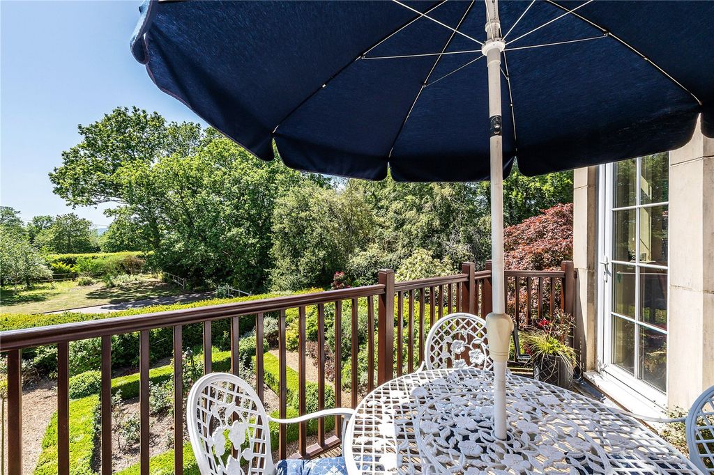 Property photo 3 of 17 Balcony