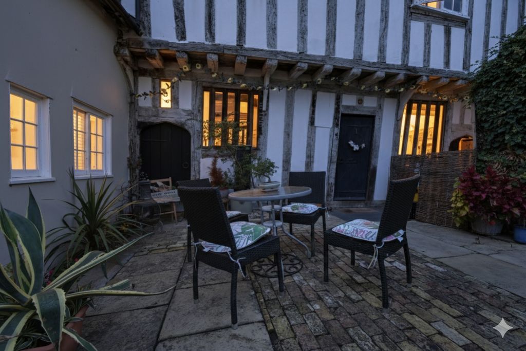 Property photo 1 of 13 East Street Front Jan