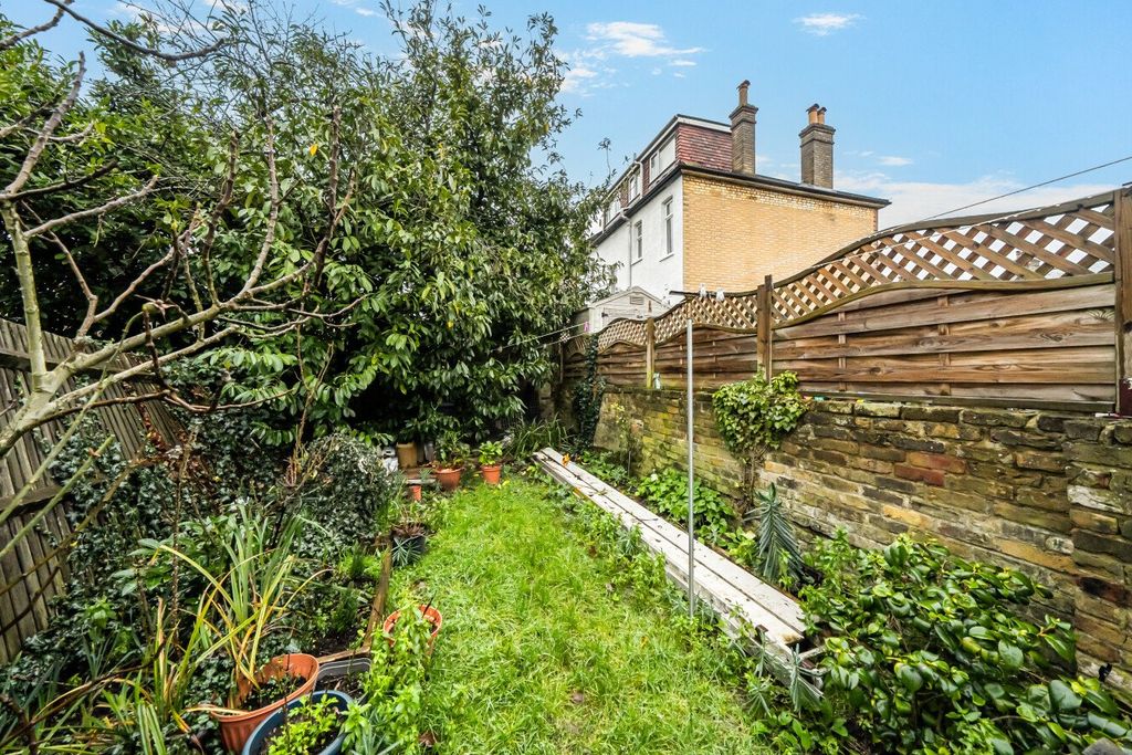 Property photo 2 of 9 Picture 2