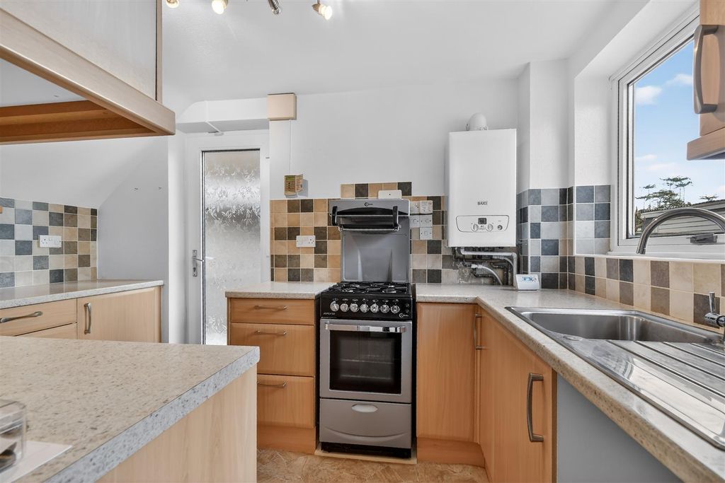 Property photo 3 of 16 Dsc_1972.Jpg