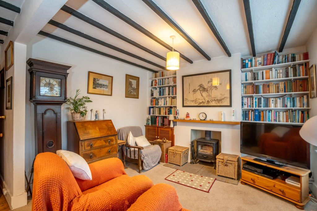 Property photo 3 of 17