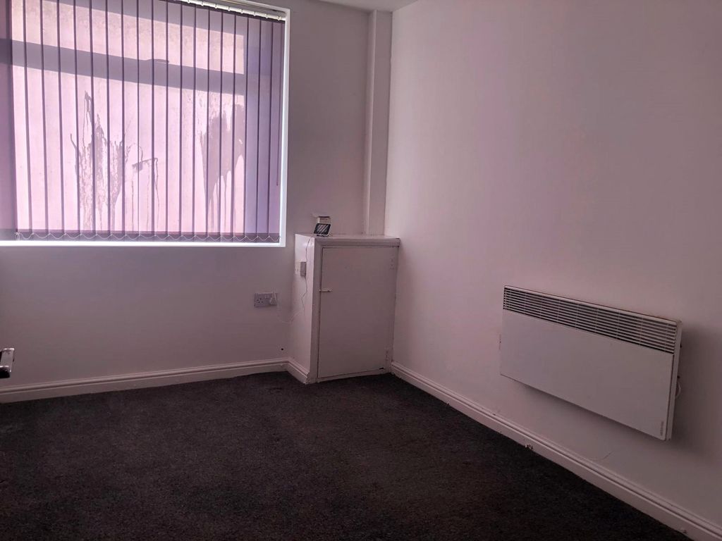 Property photo 2 of 5 Picture No. 06