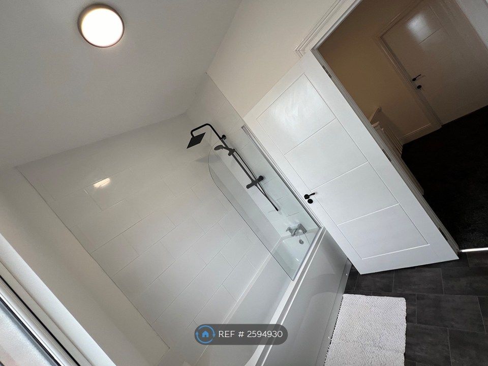 Property photo 1 of 30