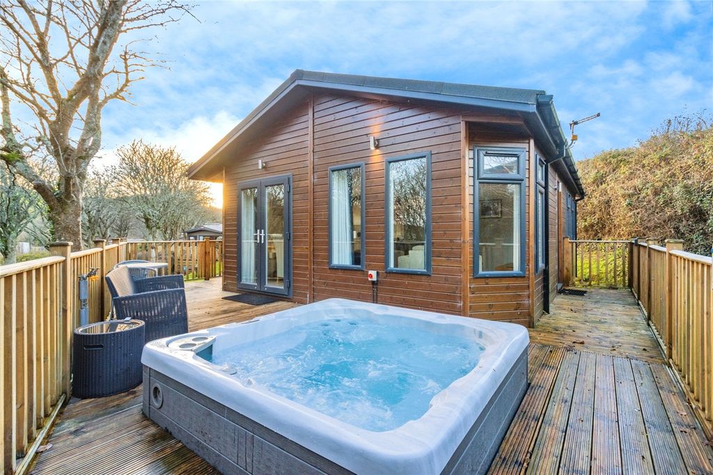 Property photo 1 of 14 Picture No. 17