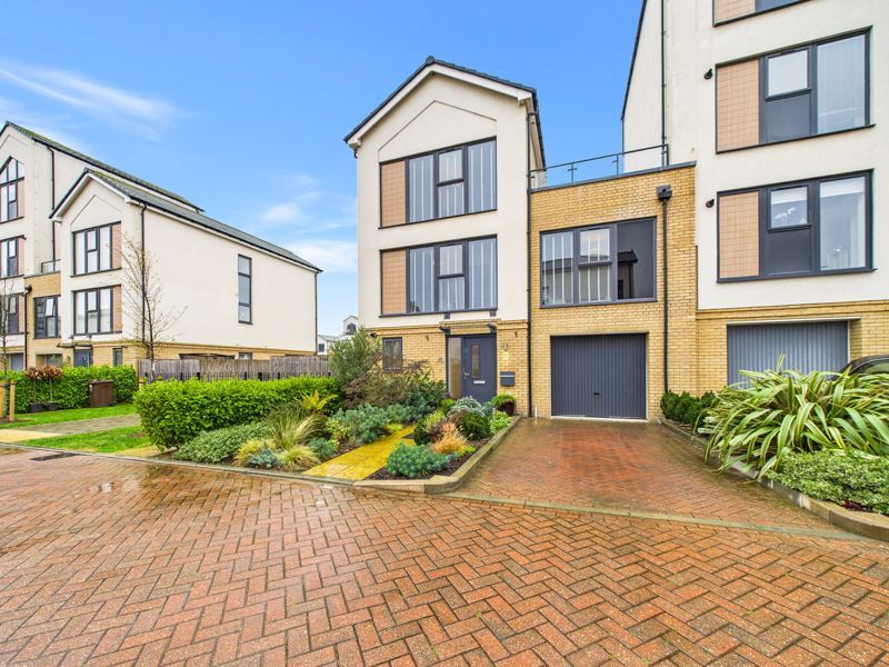 Property photo 1 of 24 Photo 29