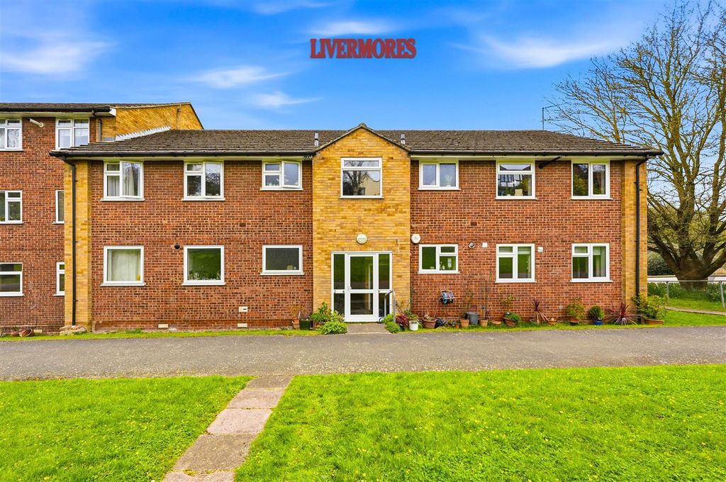 Property photo 1 of 29 Photos-36d.Jpg