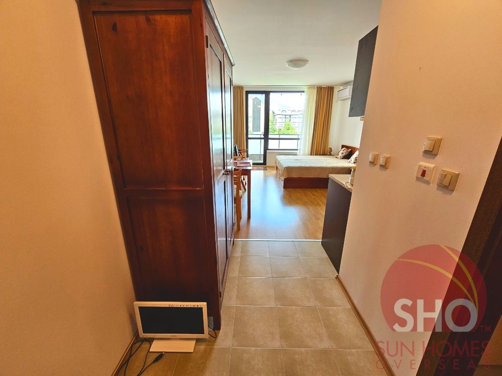 Property photo 3 of 9