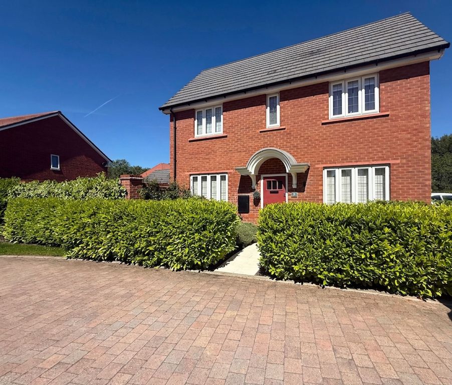 Property photo 1 of 18