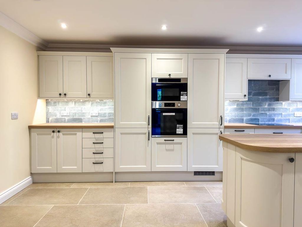 Property photo 2 of 21 Apt 4, The Downs, Union Mills (8).Jpg