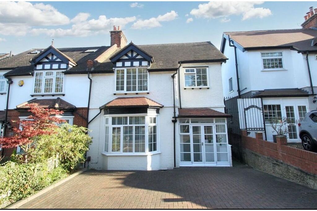 Property photo 1 of 20 Front View