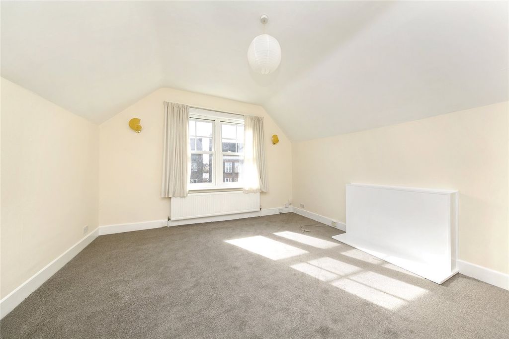 Property photo 3 of 5 Picture No. 01