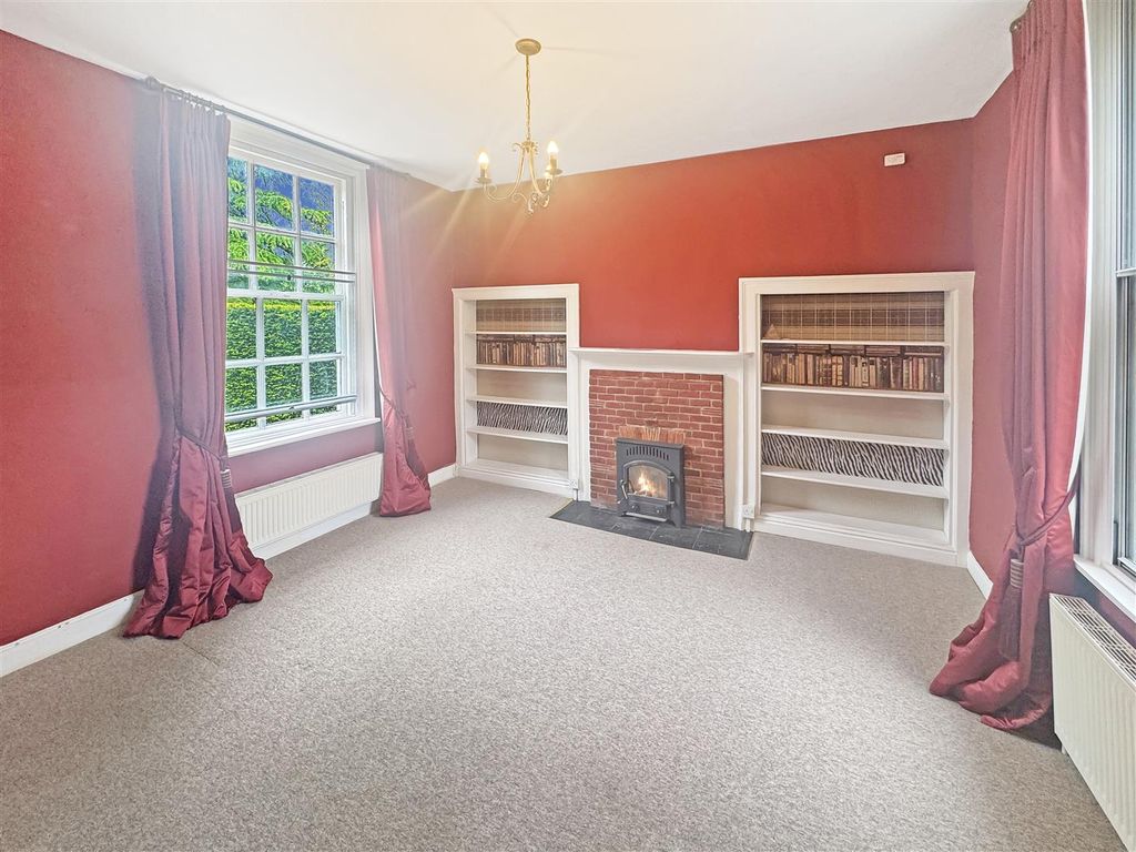 Property photo 3 of 15 143E59Acdb3d54E7Cccbfb275Ed42F5Ea10A8E50.Jpg