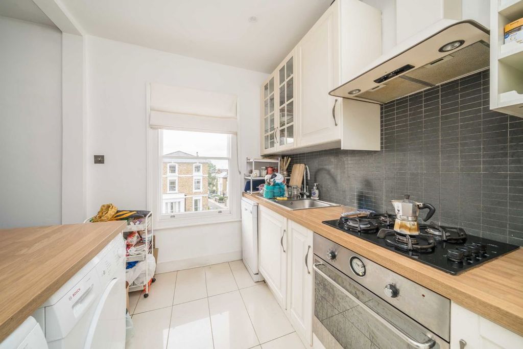 Property photo 3 of 5