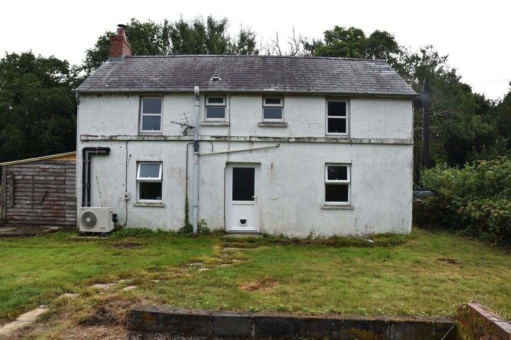 Property photo 2 of 13
