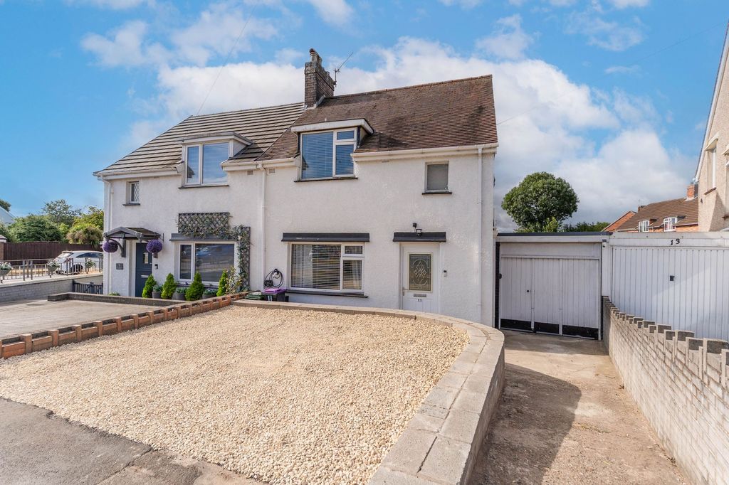 Property photo 1 of 24