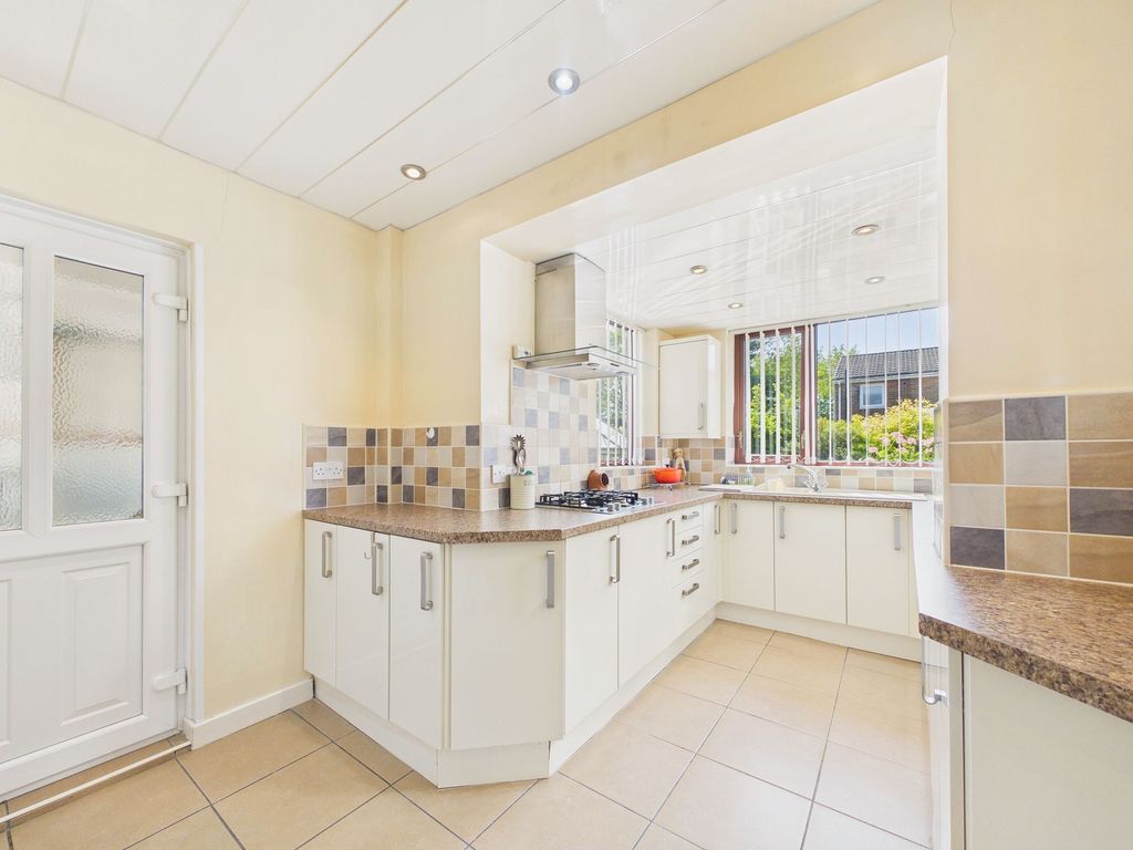 Property photo 2 of 13 Kitchen
