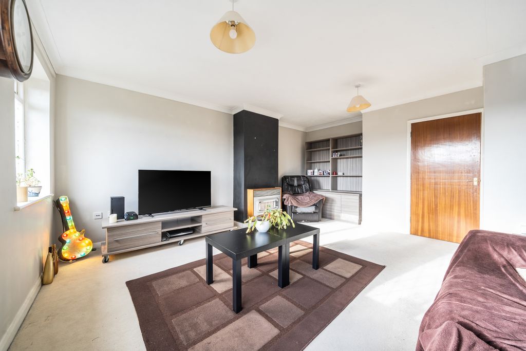 Property photo 2 of 14 1405581-3-697A02Fe30cd5