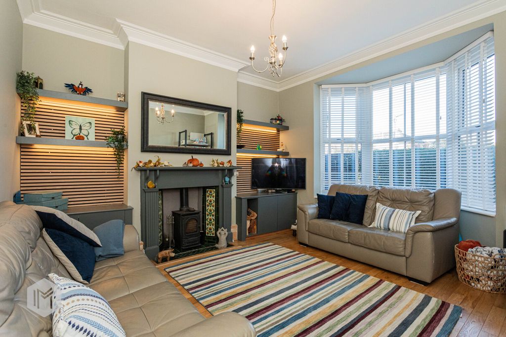 Property photo 2 of 29 Picture No. 01