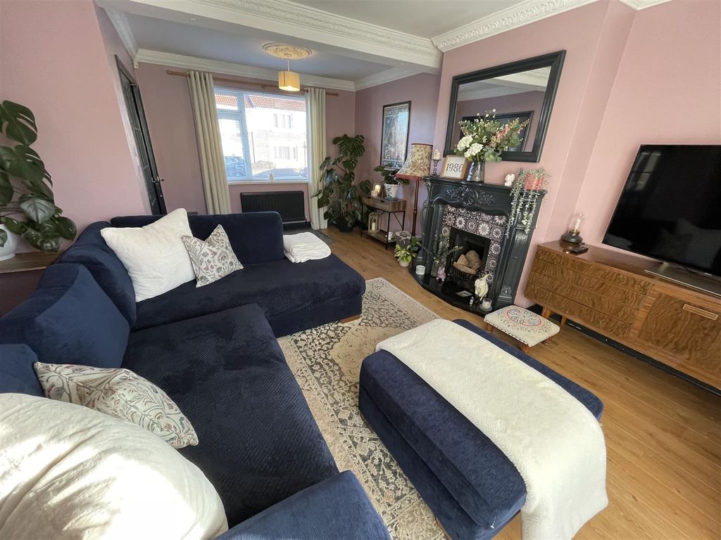 Property photo 2 of 17 2 Con 15.Jpg