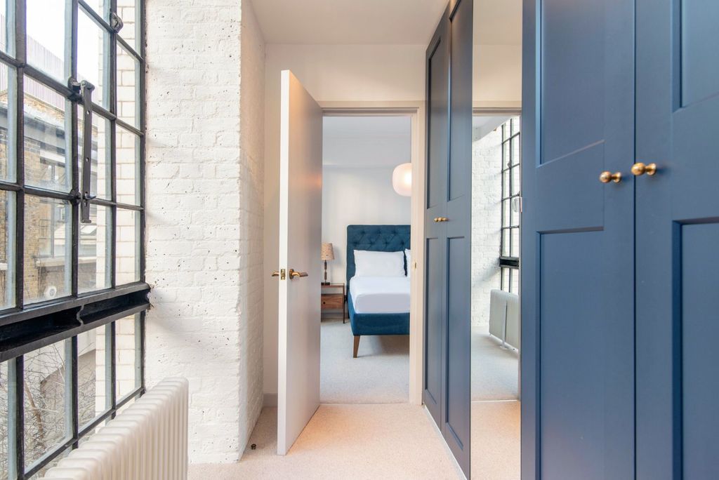 Property photo 3 of 26