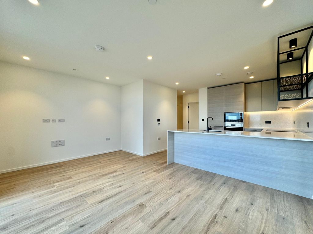 Property photo 1 of 22 Two Bedroom Penthouse To Rent - Brand New