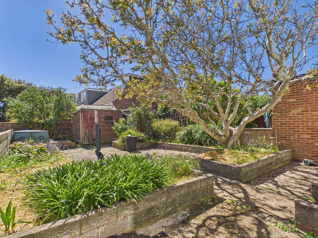 Property photo 3 of 3