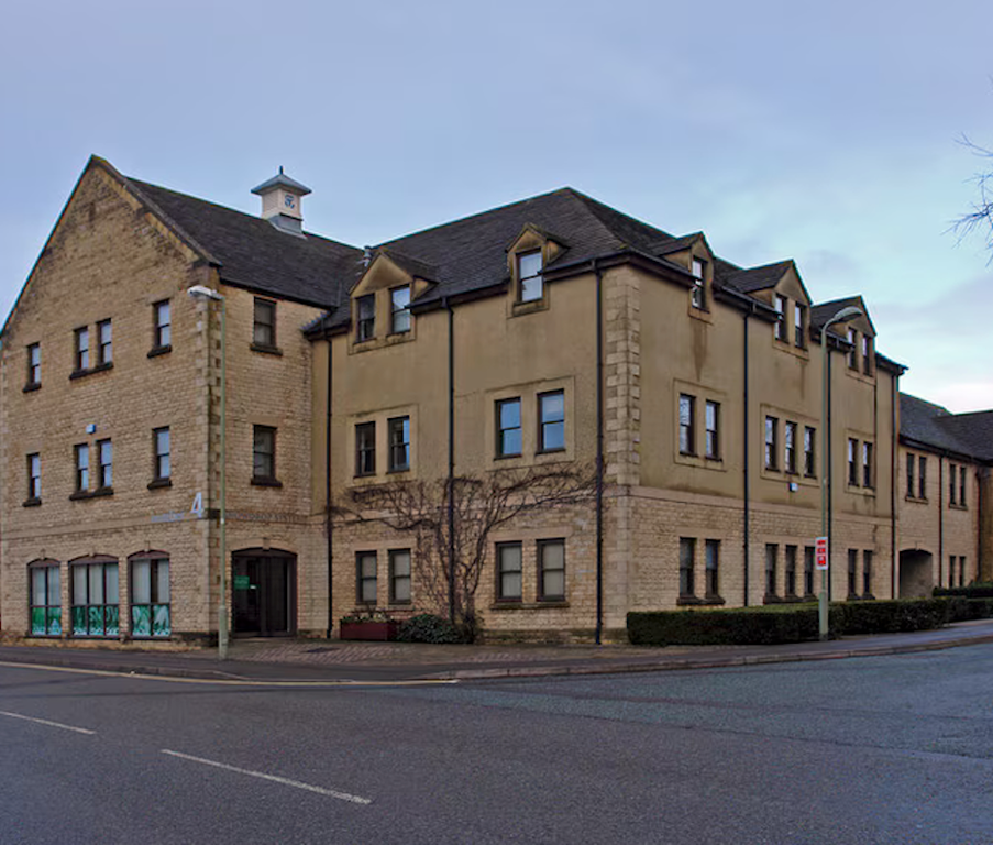 Property photo 1 of 5 Photo 0