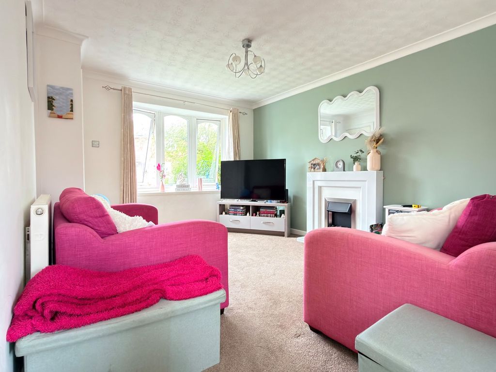 Property photo 2 of 15